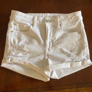 Super stretch white denim shorts